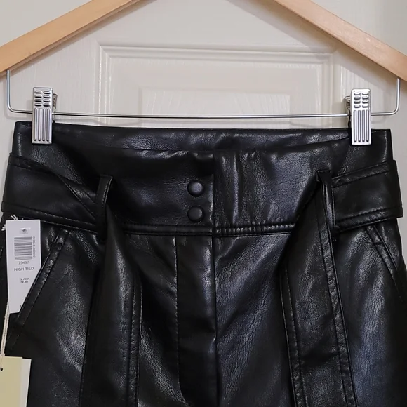 Wilfred faux leather pants - Picture 3 of 5